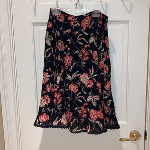 Petite floral A-line skirt. Jones New York.